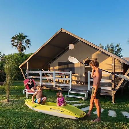 & Camping 4*